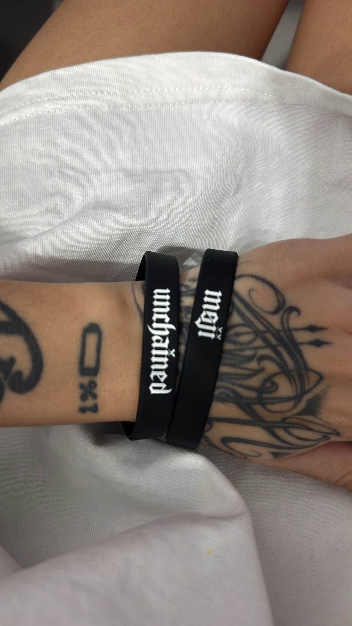 MØJI Unchained Wristband